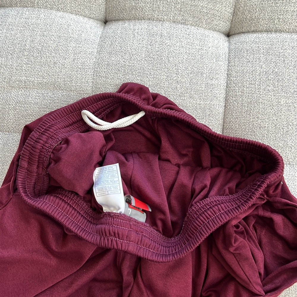 Virginia Tech VT Nike Dri-Fit Shorts Large - Picture 8 of 9